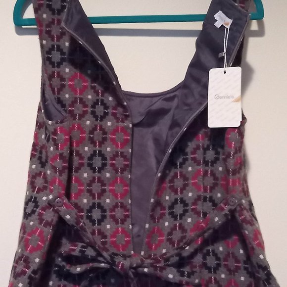 Wool Maternity Dress, US 4-6 - Picture 10 of 13